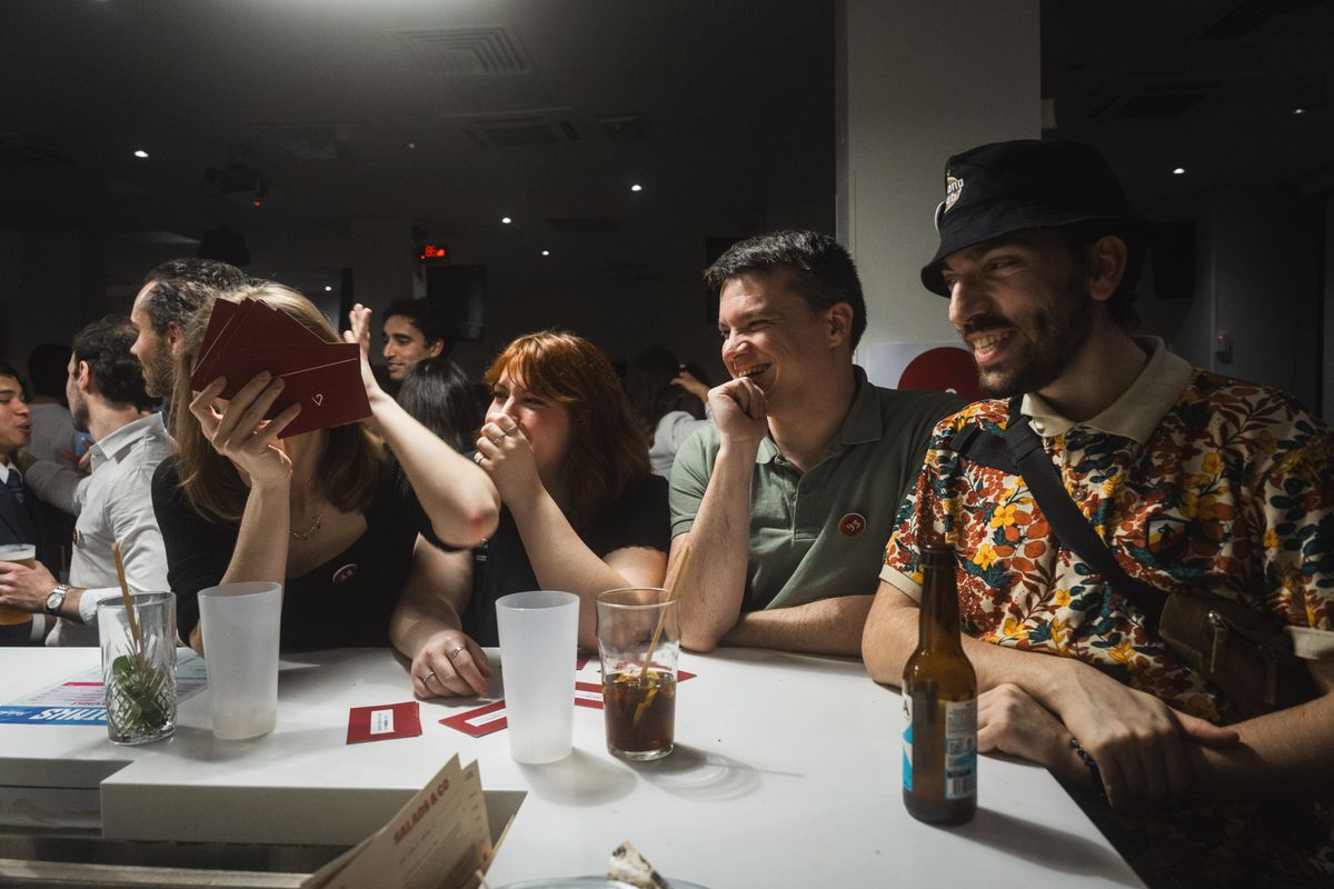 Soirées jeux de société à Paris : Loup-Garou, Kems, Murder Party et plus